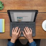 Калъф за таблет с клавиатура Logitech Universal Folio, 9/10 inch - Image 3