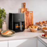 Фритюрник Cecotec Fantastik Window 5500, 1500W, 5.5L, 9 програми, цифров екран, Черен