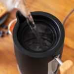 Кана Cecotec ThermoSense 400 Black Woody с капацитет 1.7 л - Image 4